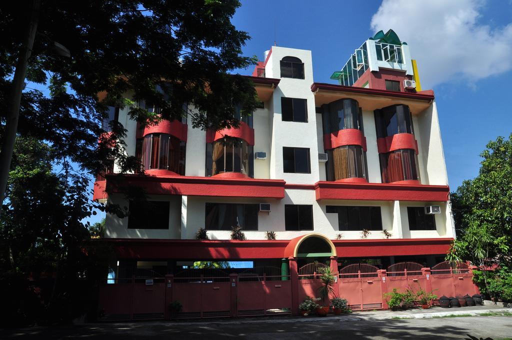 White Mansion Hotel Davao Exterior photo